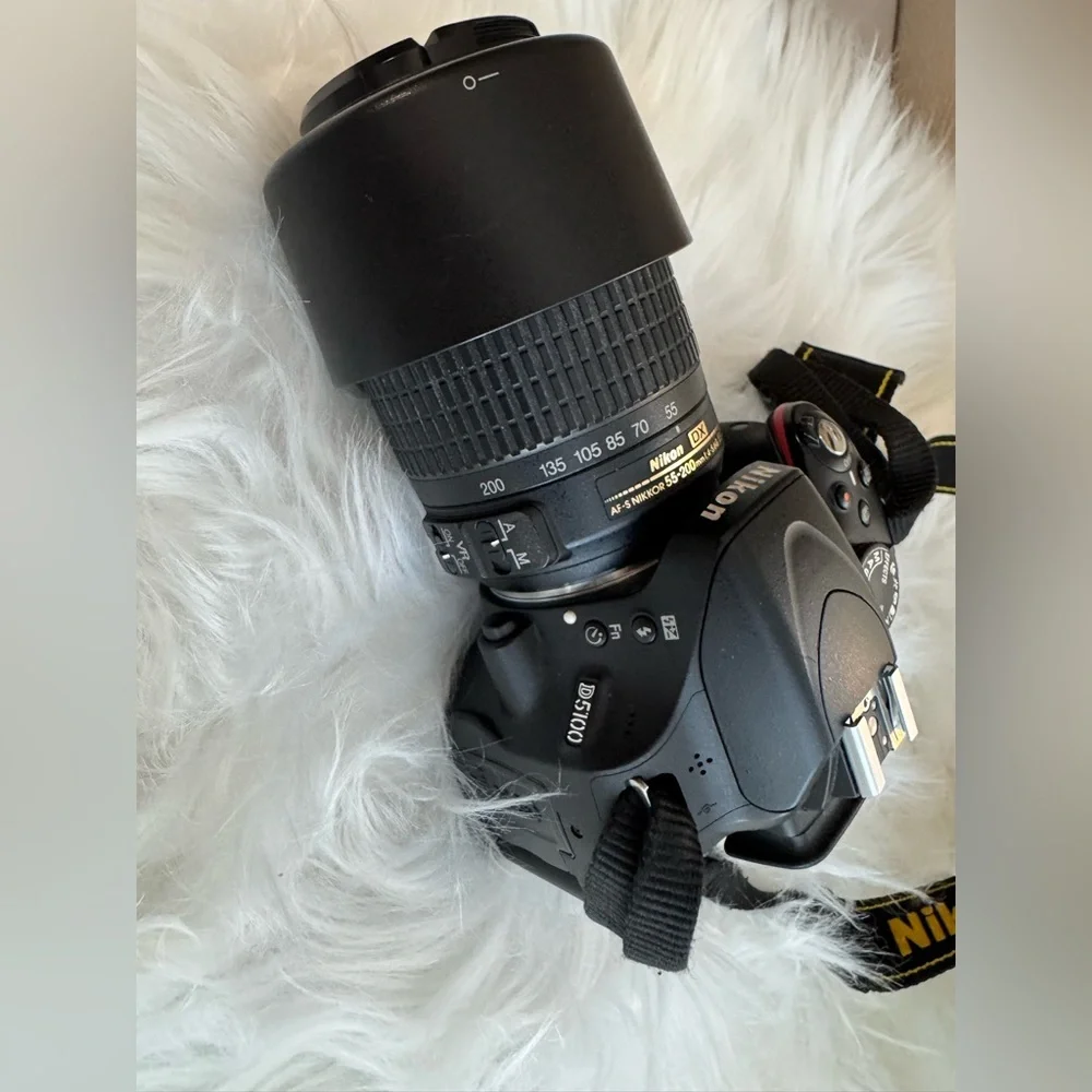 Nikon d5100 dslr